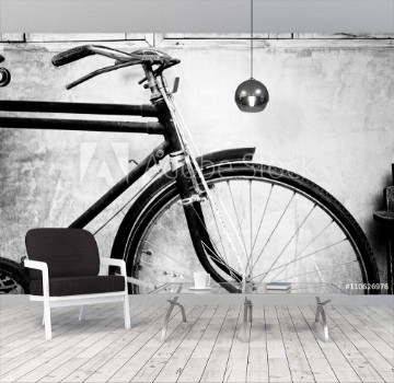Bild på Black and white photo of vintage bicycle - film grain filter effect styles